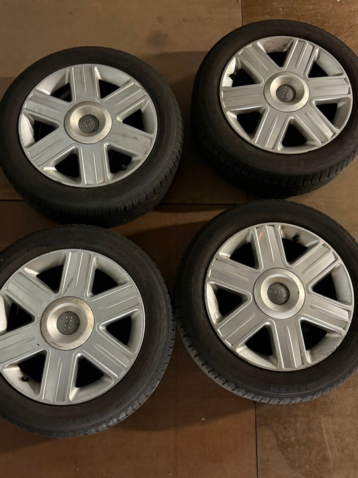 Audi A2 velgen, Auto diversen, Wieldoppen, Ophalen, Gebruikt
