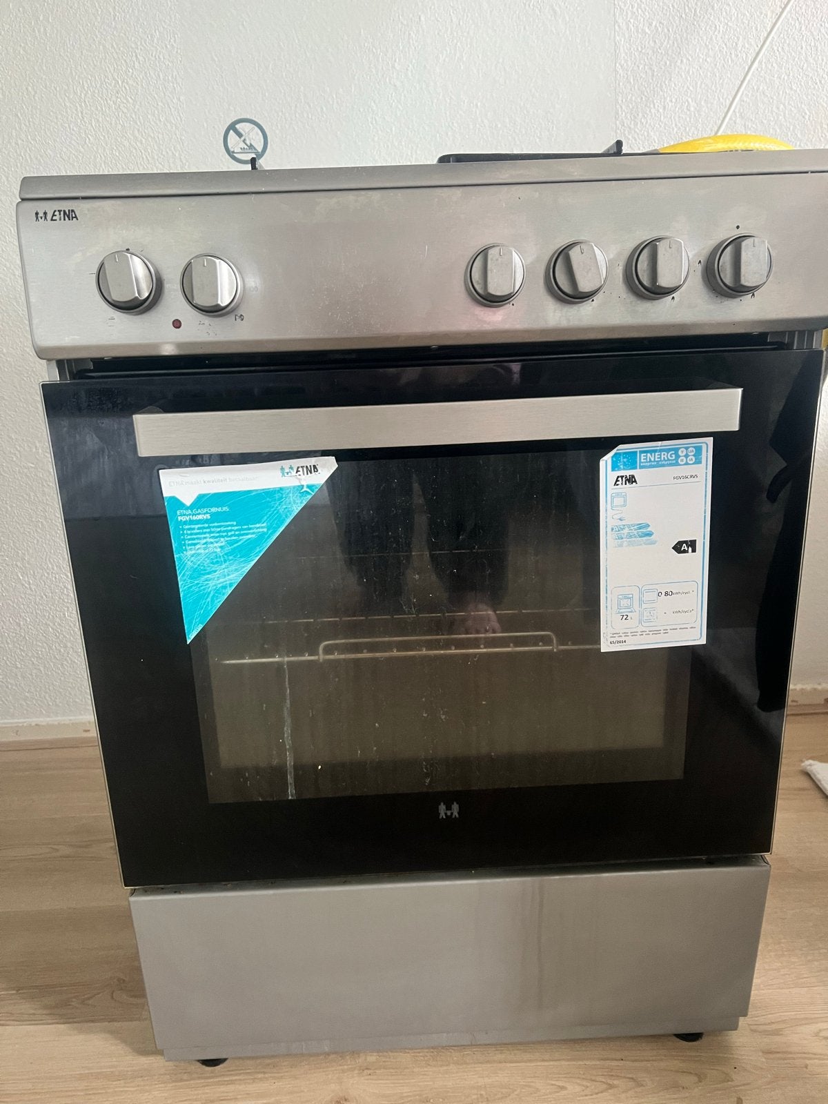 Vrijstaand Gasfornuis met Oven, Witgoed en Apparatuur, Ophalen, Gebruikt, 4 kookzones, Energieklasse A of zuiniger
