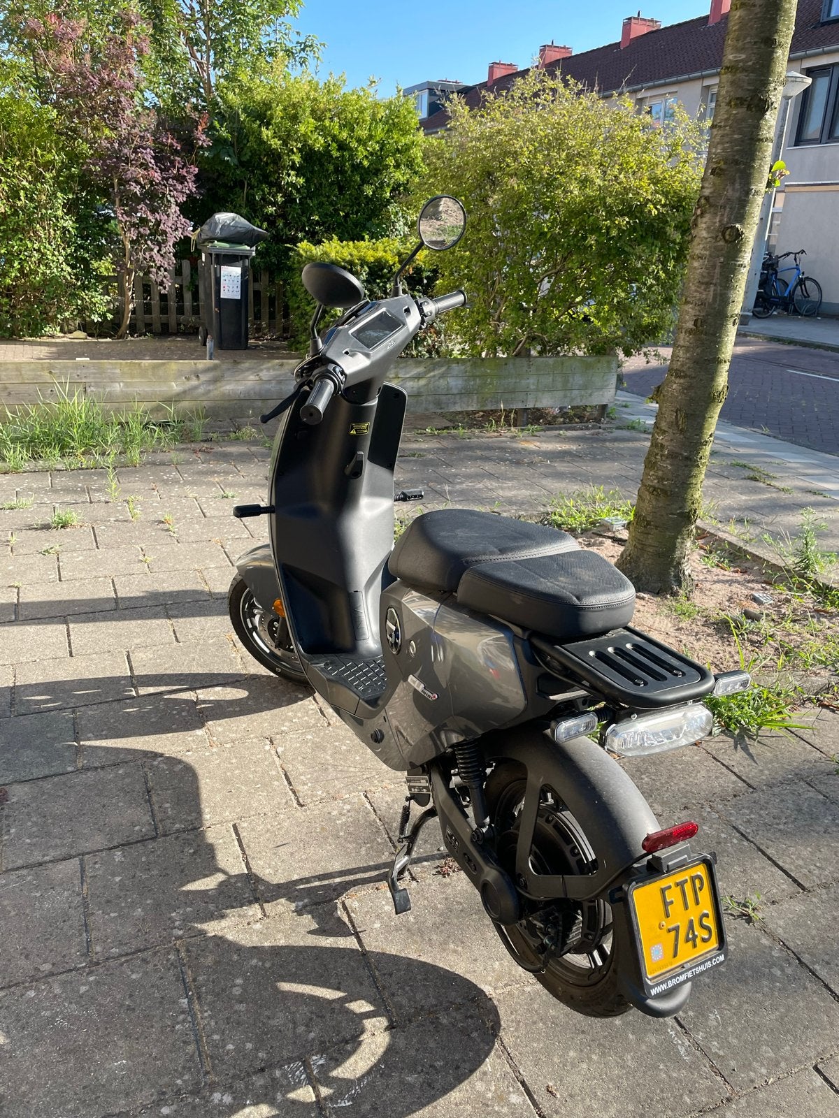 Super Soco Scooter 2025 - Zo goed als nieuw, slechts 50 km!, Ophalen, Zo goed als nieuw, Elektrisch, Overige merken