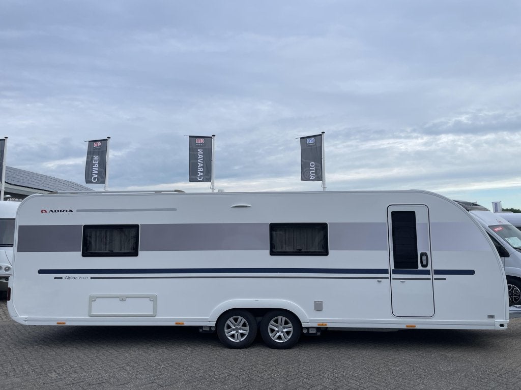 Adria Alpina 753 HT MOVER/SKYROOF/OVEN/VLOERVERWARMING, Caravans en Kamperen, Schokbreker, Rondzit, Bedrijf, Tot en met 3