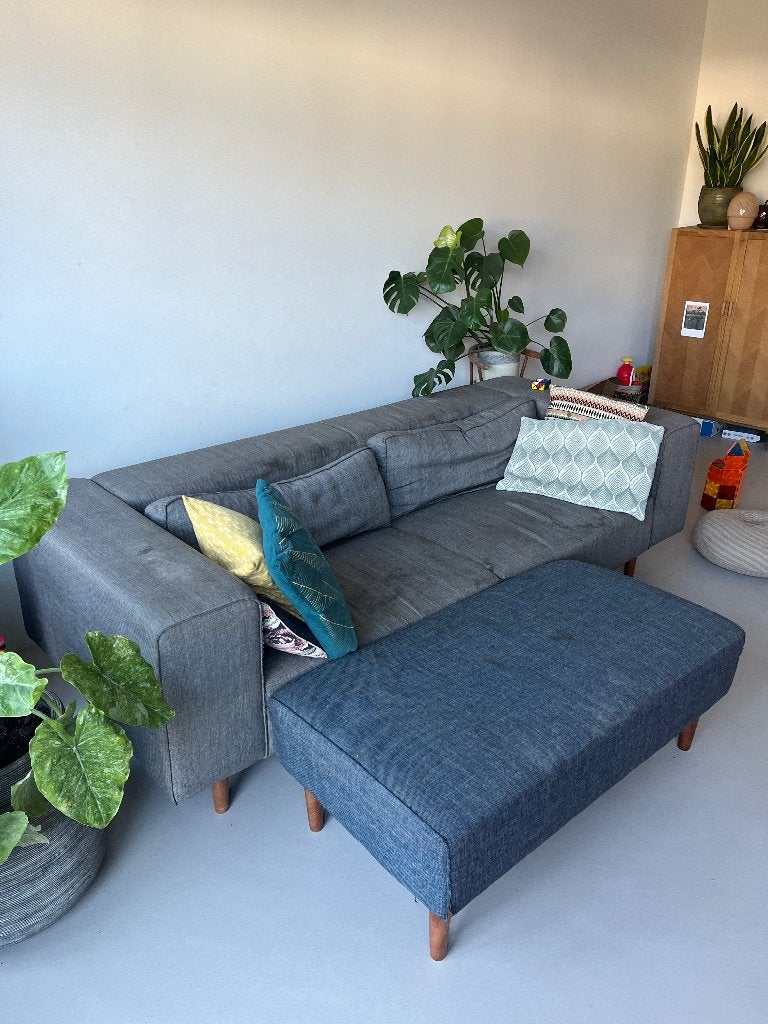 Gratis bank en losse hocker, Ophalen, Gebruikt, Stof, 200 tot 250 cm