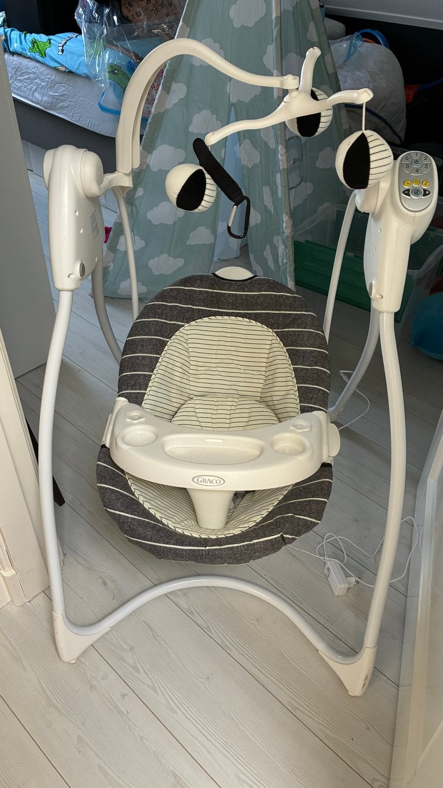 Graco babyschommelstoel met muziek, Schommelstoel, Ophalen, Overige merken, Met gordel(s) of riempje(s)