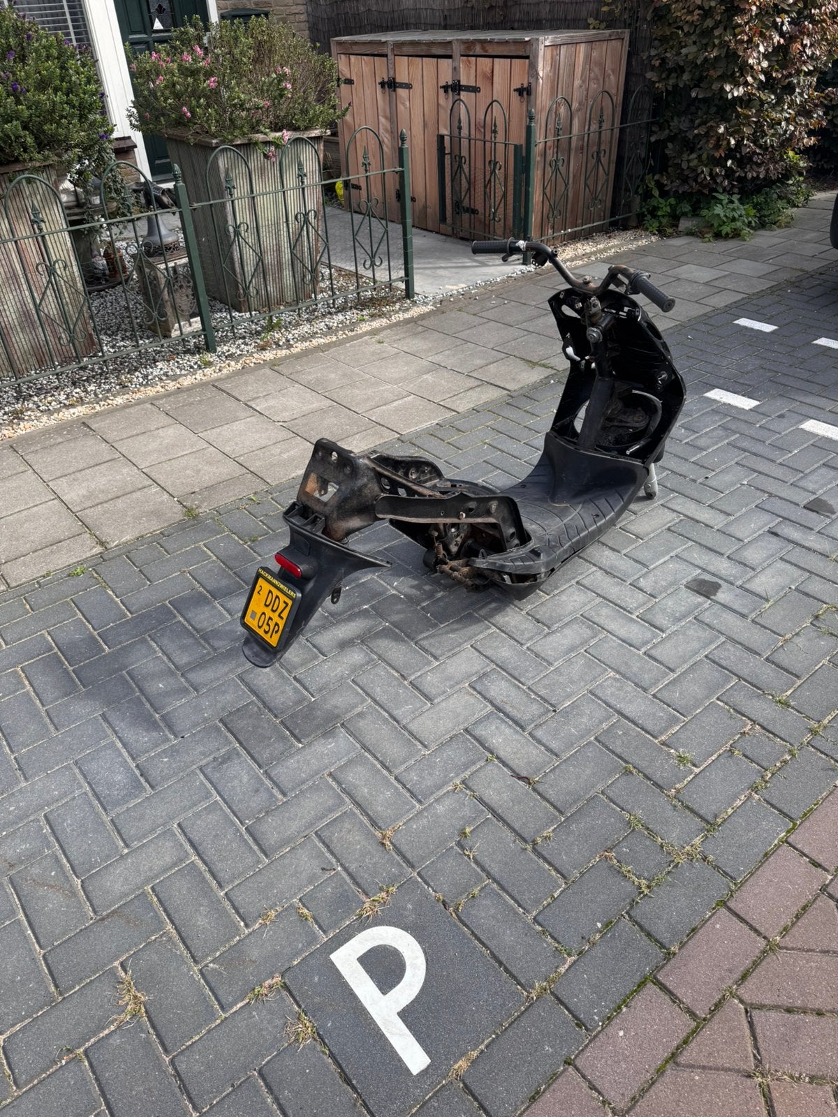 Zip brom 2015 2t frame, Ophalen of Verzenden, Zo goed als nieuw, Benzine, Zip