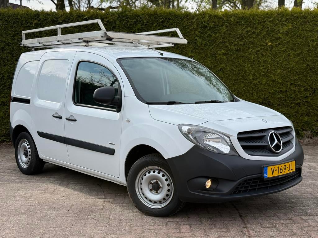 Mercedes Benz Citan 108CDI Airco / Trekhaak / NAP KM, 1345 kg, 74 pk, Euro 6, 4 cilinders