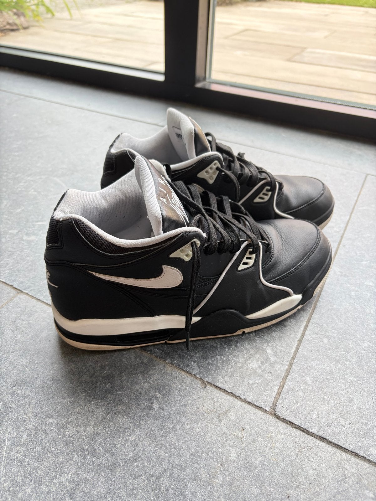 Nike Air Flight '89 - Zwart/Wit, Kleding | Heren, Zwart, Ophalen of Verzenden, Sneakers of Gympen, Gedragen