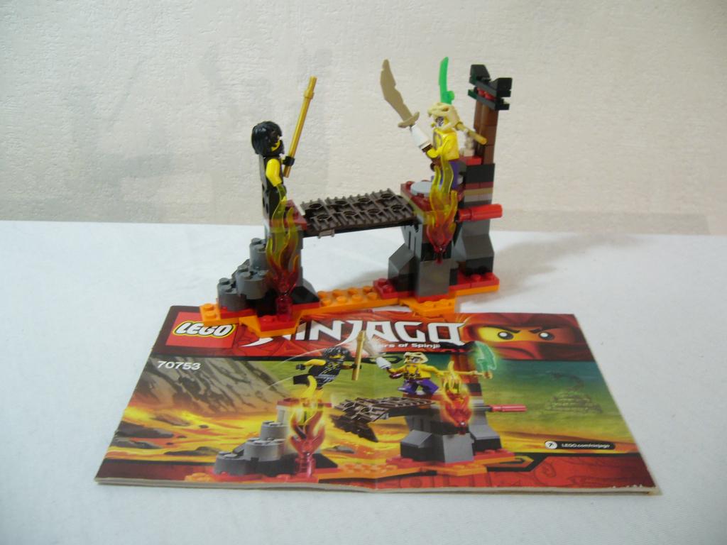 Lego Ninjago 70753 Lava Falls, Gebruikt, Lego, Ophalen of Verzenden, Complete set