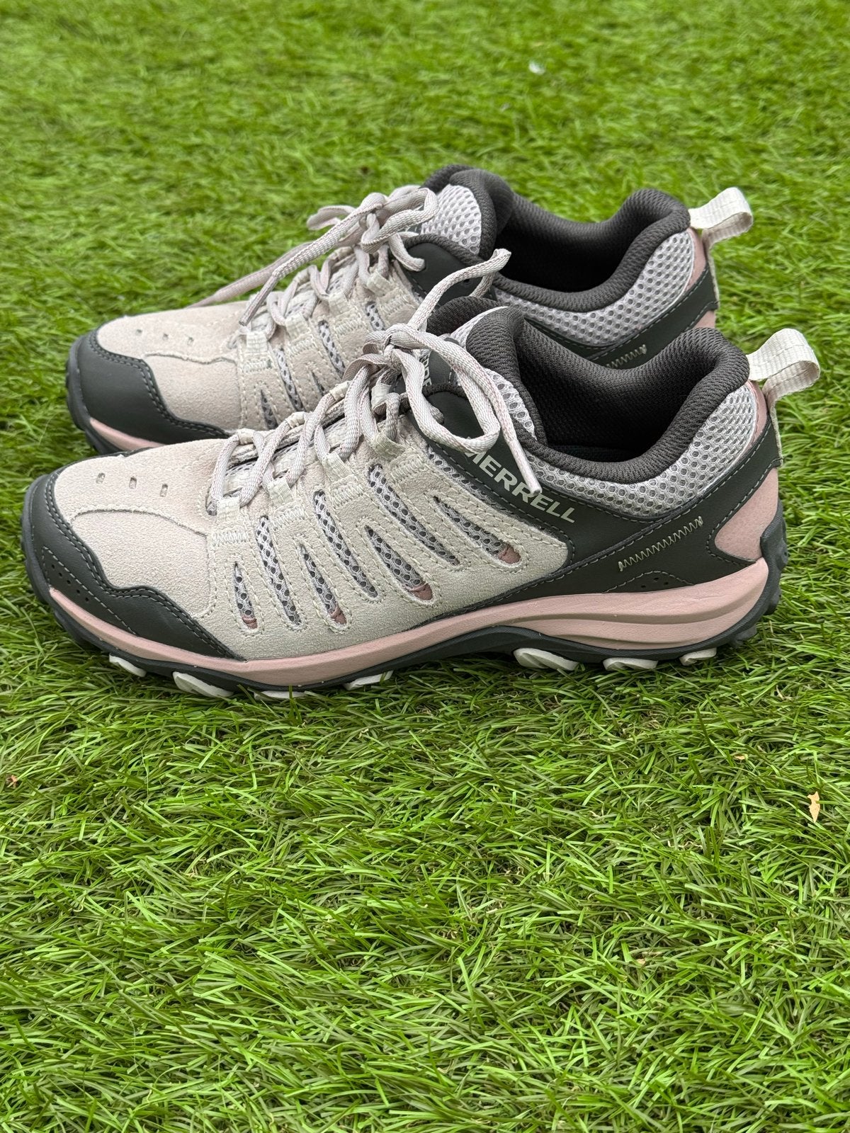 Merrell wandelschoenen dames maat 39 - Zo goed als nieuw, Sport en Fitness, Bergsport en Wandelen, Ophalen of Verzenden, Zo goed als nieuw