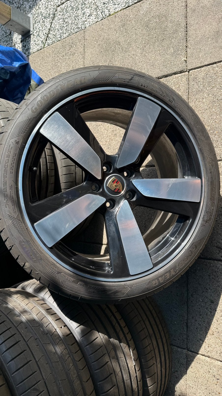 Demo Originele Porsche Macan 22 inch zomerset, Auto-onderdelen, Banden en Velgen, Ophalen, 285 mm, Banden en Velgen, Nieuw