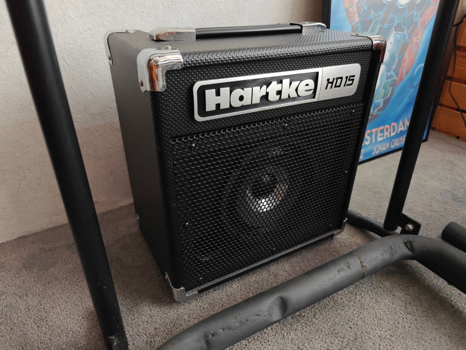Hartke HD15 Basgitaarversterker, Ophalen, Zo goed als nieuw, Elektrische basgitaar