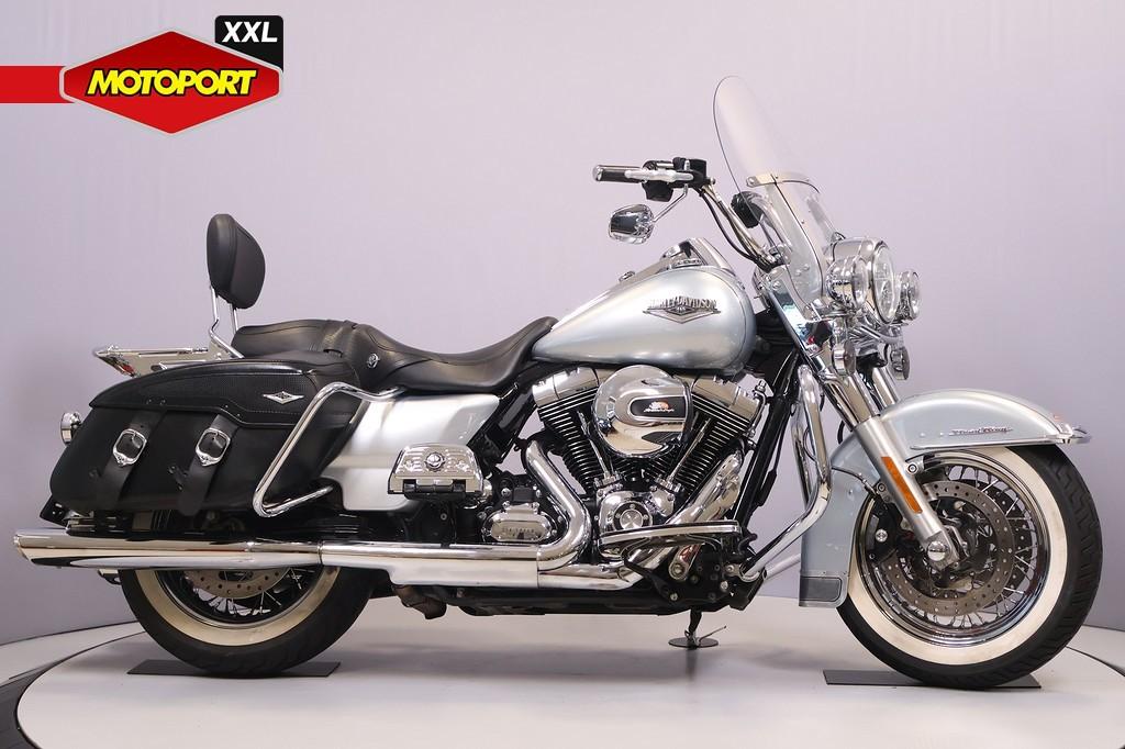 Harley-Davidson ROAD KING CLASSIC (bj 2014), H-DCUSTOMERSERVICE@Harley-Davidson.com, Harley-Davidson Benelux, Bedrijf, Toermotor