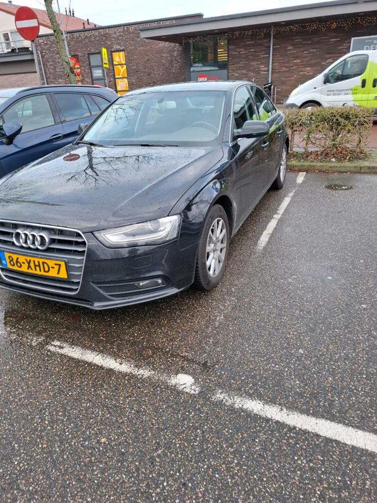 Audi A4 originele velgen met Michelin banden 225/55 R16, Auto-onderdelen, Banden en Velgen, Ophalen of Verzenden