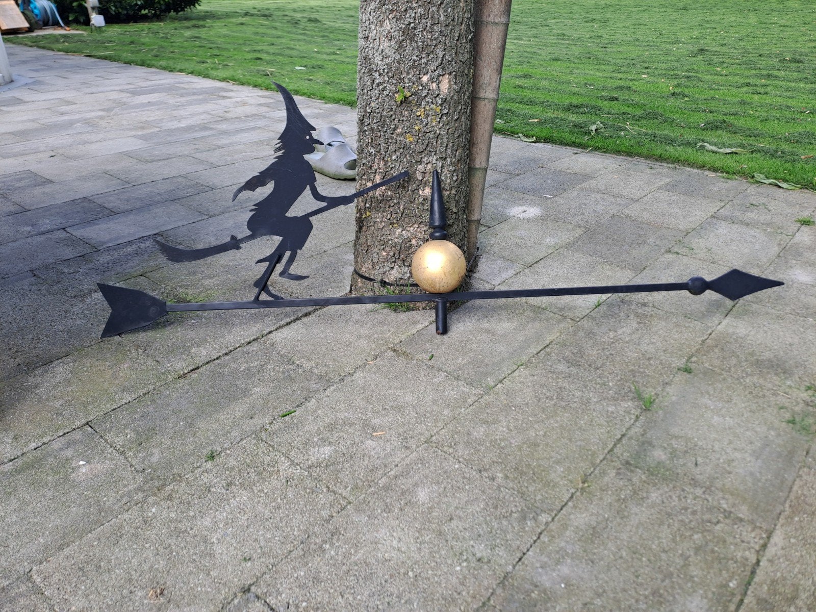 Metalen Windwijzer Heks op Bezem - Zware Kwaliteit, Tuin en Terras, Windwijzers en Windmolens, Ophalen of Verzenden