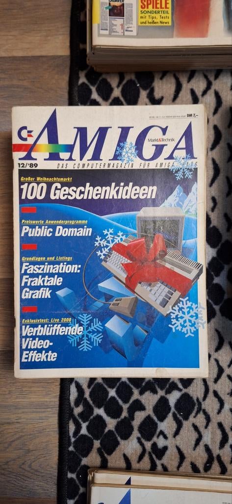 Commodore Amiga Magazine, Ophalen of Verzenden
