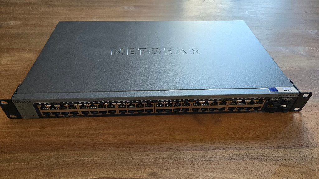 Netgear 48PT GE Smart Switch (GS748T-500EUS), Ophalen, Gebruikt