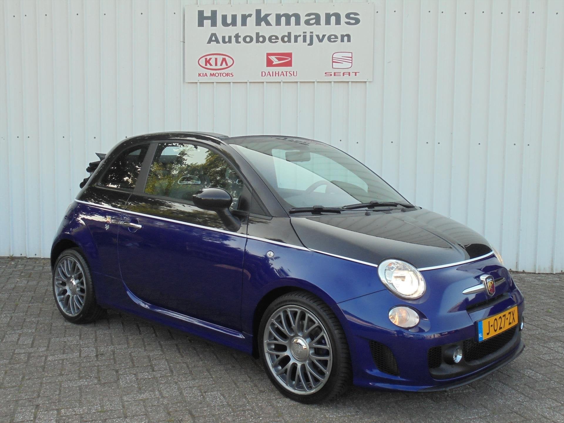 Fiat 500C 1.4 ABARTH 595 CABRIO ZEER NETJES !, Auto's, Fiat, Voorwielaandrijving, 135 pk, 4 cilinders, Leder