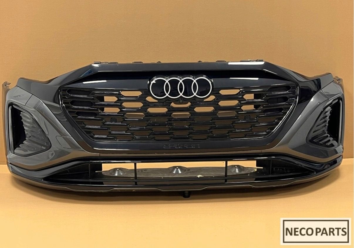 AUDI Q8 E-TRON 55 VOORBUMPER 6xPDC LZ7S CAMERA ORIGINEEL, Gebruikt, -, Achter, -