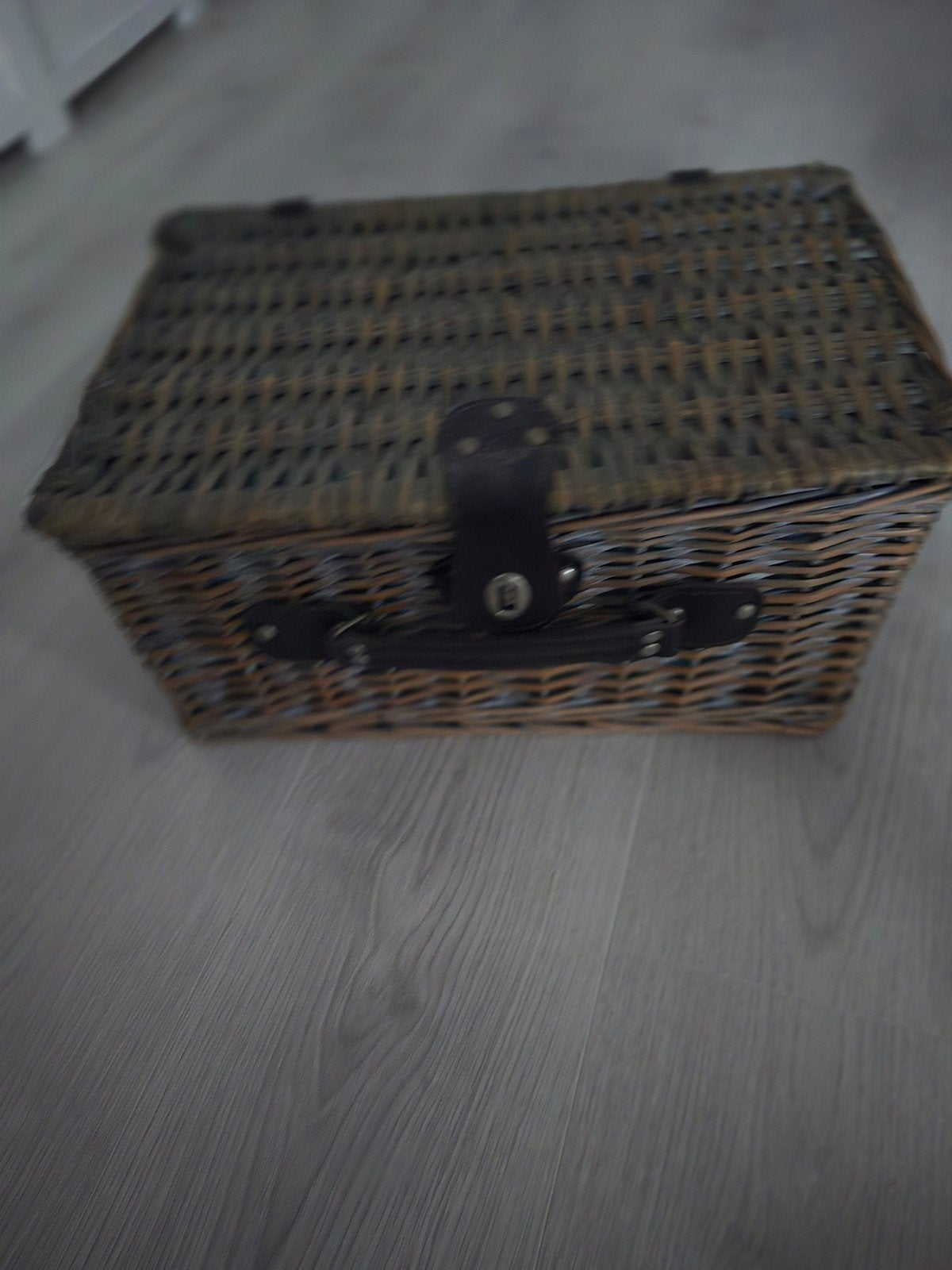 Complete picknickmand met servies en glazen, Ophalen of Verzenden, Zo goed als nieuw