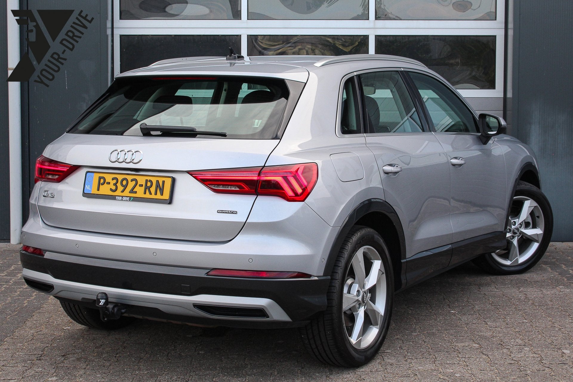 Audi Q3 40 TFSI Quattro 190PK | ACC | Trekhaak 2100kg | Lede, Auto's, Automaat, Gebruikt, 14 km/l, Bedrijf