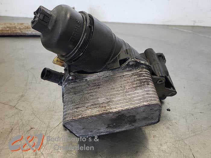 Oliefilterhuis van een Renault Trafic, Gebruikt, -, Renault, -