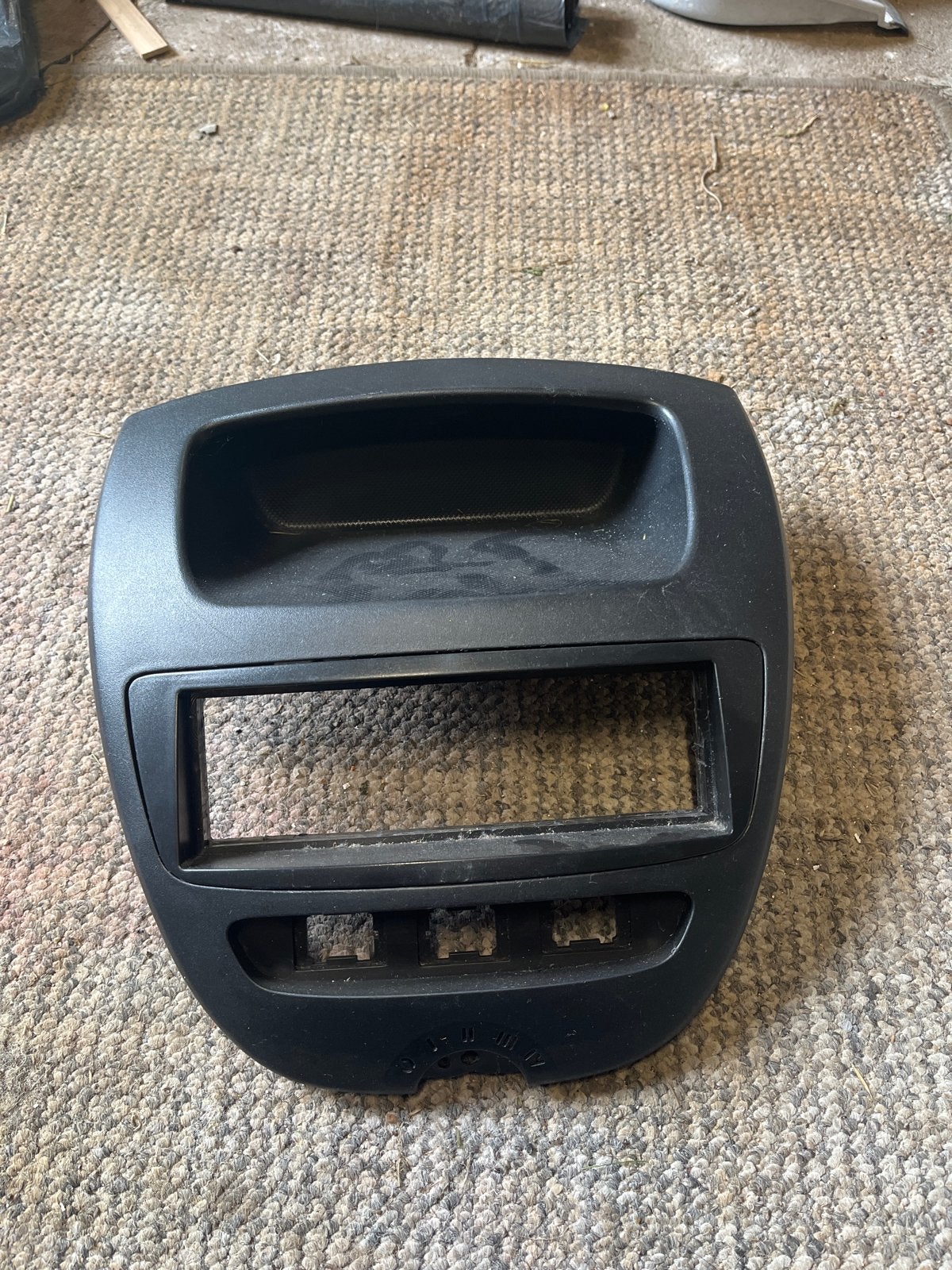 Radioframe Toyota Aygo, Citroën C1, Peugeot 107, Ophalen of Verzenden, Gebruikt, Toyota