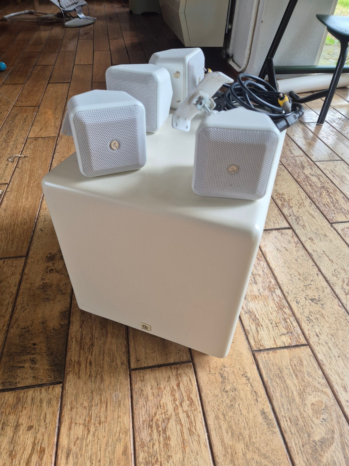Boston SoundWare XS 5.1 Subwoofer en Satellieten, Overige merken, 70 watt of meer, Ophalen of Verzenden, Zo goed als nieuw
