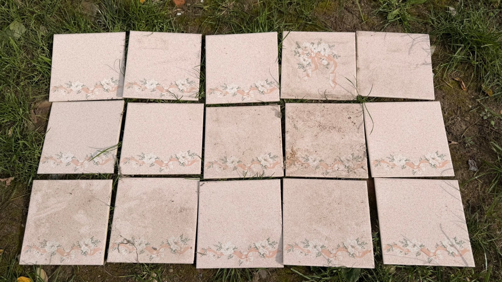 Grote partij (25 m²) vintage Sphinx wandtegels, Doe-het-zelf en Verbouw, Ophalen, Nieuw, Minder dan 20 cm, 10 m² of meer