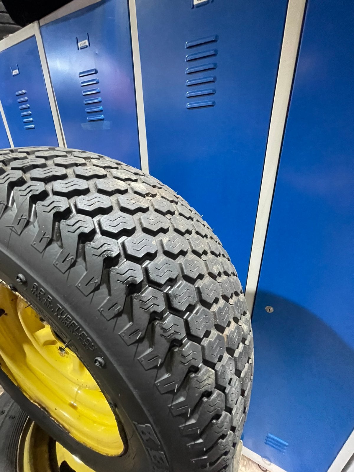 John deere gator banden+ velgen, Ophalen