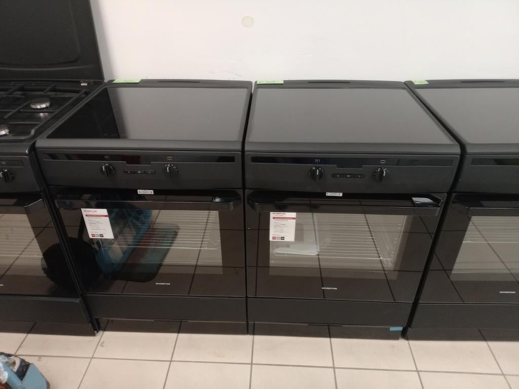 Inductie Fornuizen - zwart, Witgoed en Apparatuur, Fornuizen, Ophalen, 60 cm of meer, Nieuw, 4 kookzones