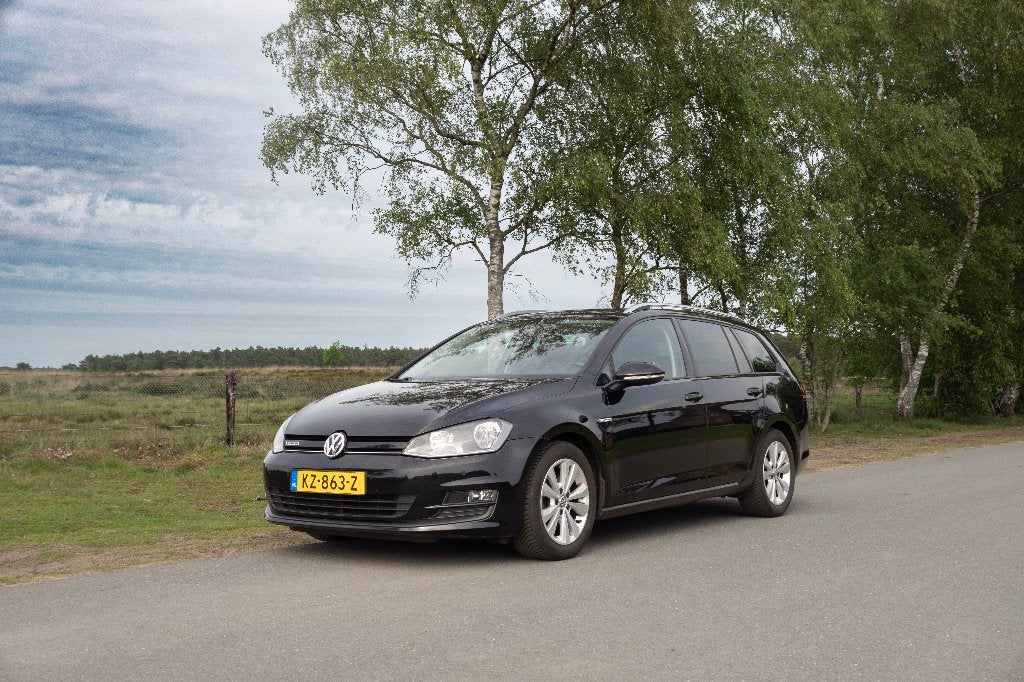 Volkswagen Golf Variant 1.0 TSI 115pk Bluemotion 2017 Zwart, Auto's, Voorwielaandrijving, Stof, Zwart, Origineel Nederlands