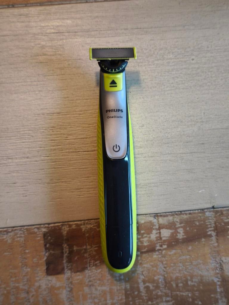 Philips OneBlade 360 Scheerapparaat, Witgoed en Apparatuur, Persoonlijke-verzorgingsapparatuur, Ophalen of Verzenden, Zo goed als nieuw