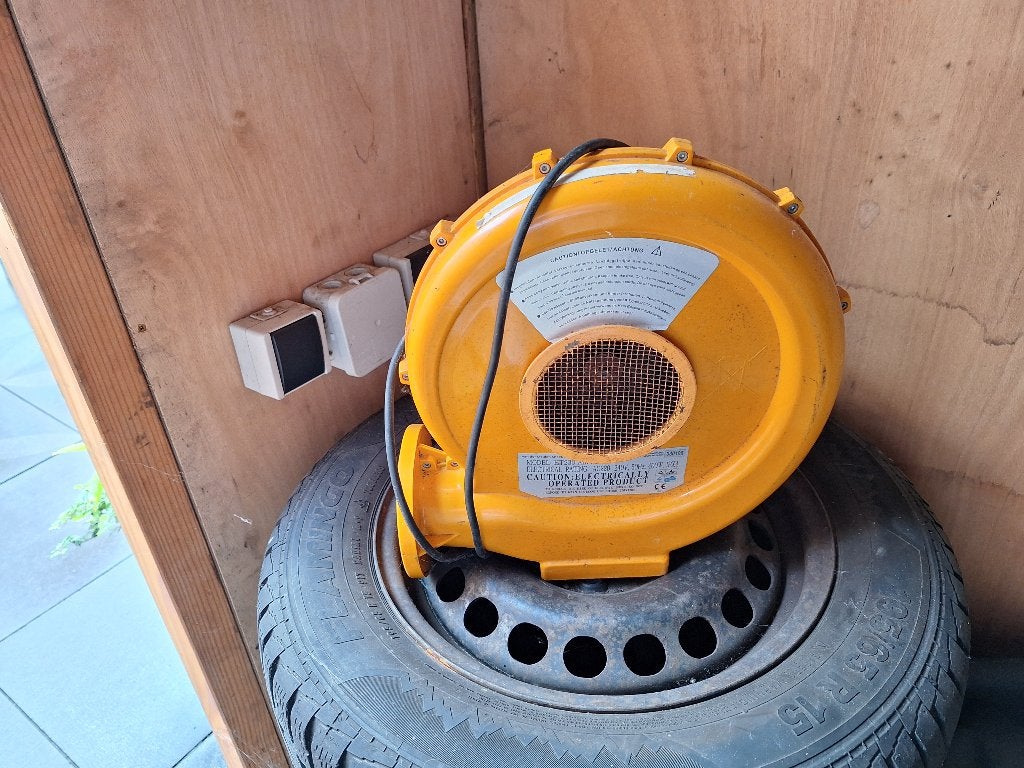 springkussen pomp 400w, Kinderen en Baby's, Ophalen