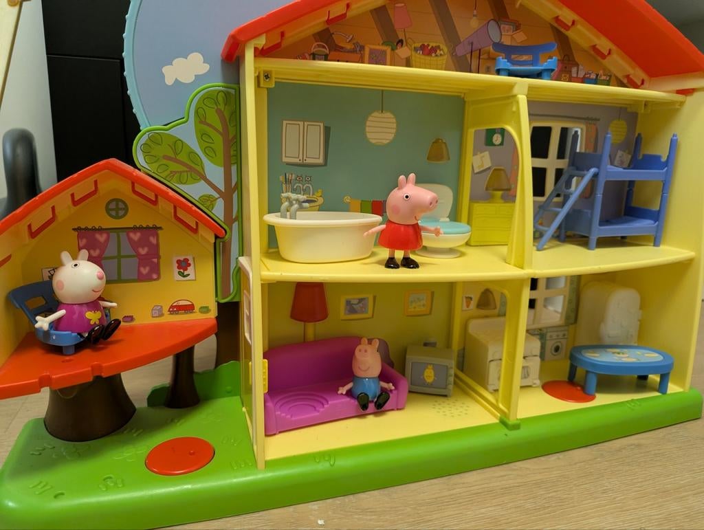 Peppa pig speelhuis, Kinderen en Baby's, Speelgoed | Poppenhuizen, Ophalen of Verzenden, Poppenhuis