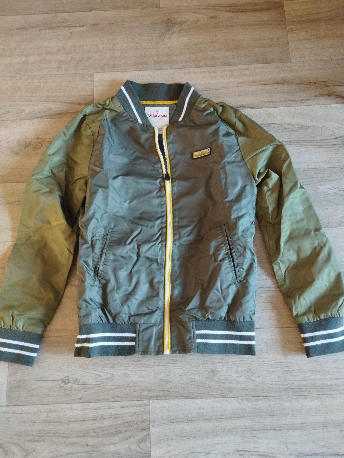 Groene zomerjas, maat 164 (5 euro), Ophalen of Verzenden, Zo goed als nieuw, Vingino, Jongen