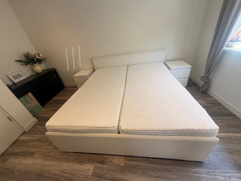 Elektrisch verstelbaar bed - 2 persoons - met matrassen, Huis en Inrichting, Slaapkamer | Bedden, Ophalen, Tweepersoons, 180 cm