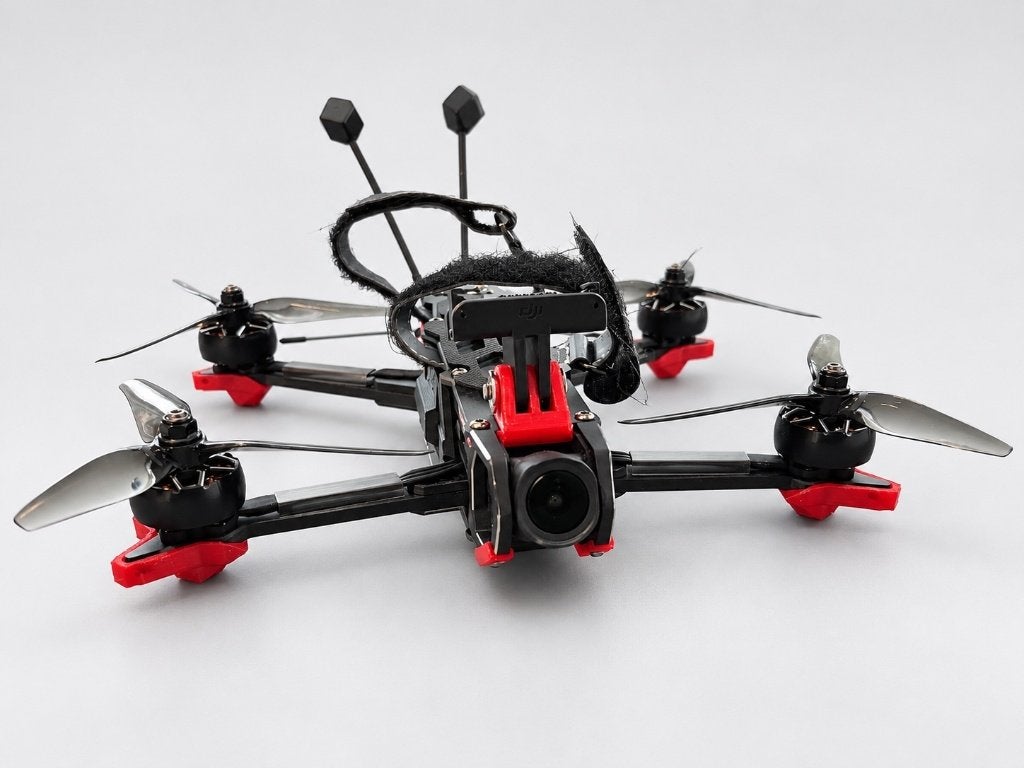 iFlight CineFlow 5 – DJI O4 – Crossfire – vrijwel nieuw, 250 tot 900 gram, 5 tot 10 kilometer, DJI, Topkwaliteit