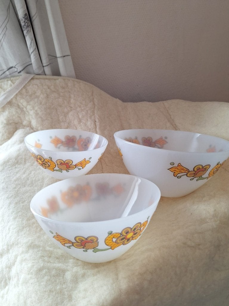 3x Serveerschaal met nostalgisch motief, Gebruikt, Ophalen of Verzenden, Overige stijlen, Glas