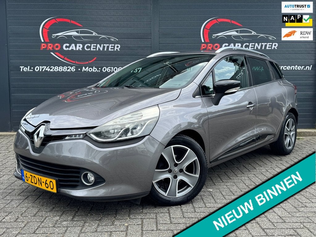 Renault Clio Estate 0.9 TCe Night&Day AIRCO | CRUISE | PDC |, Stof, Origineel Nederlands, Handgeschakeld, Grijs