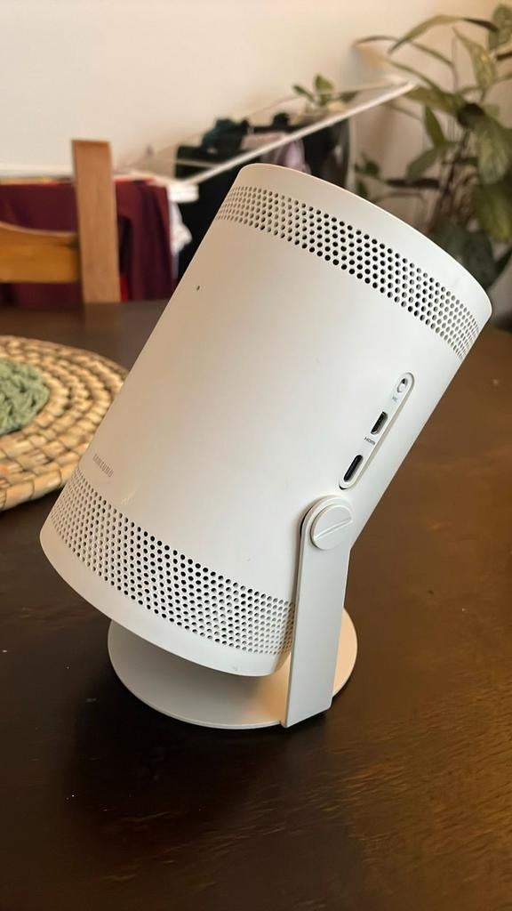 Samsung The Freestyle Beamer met Batterij, LED, Ophalen of Verzenden, Zo goed als nieuw, Samsung