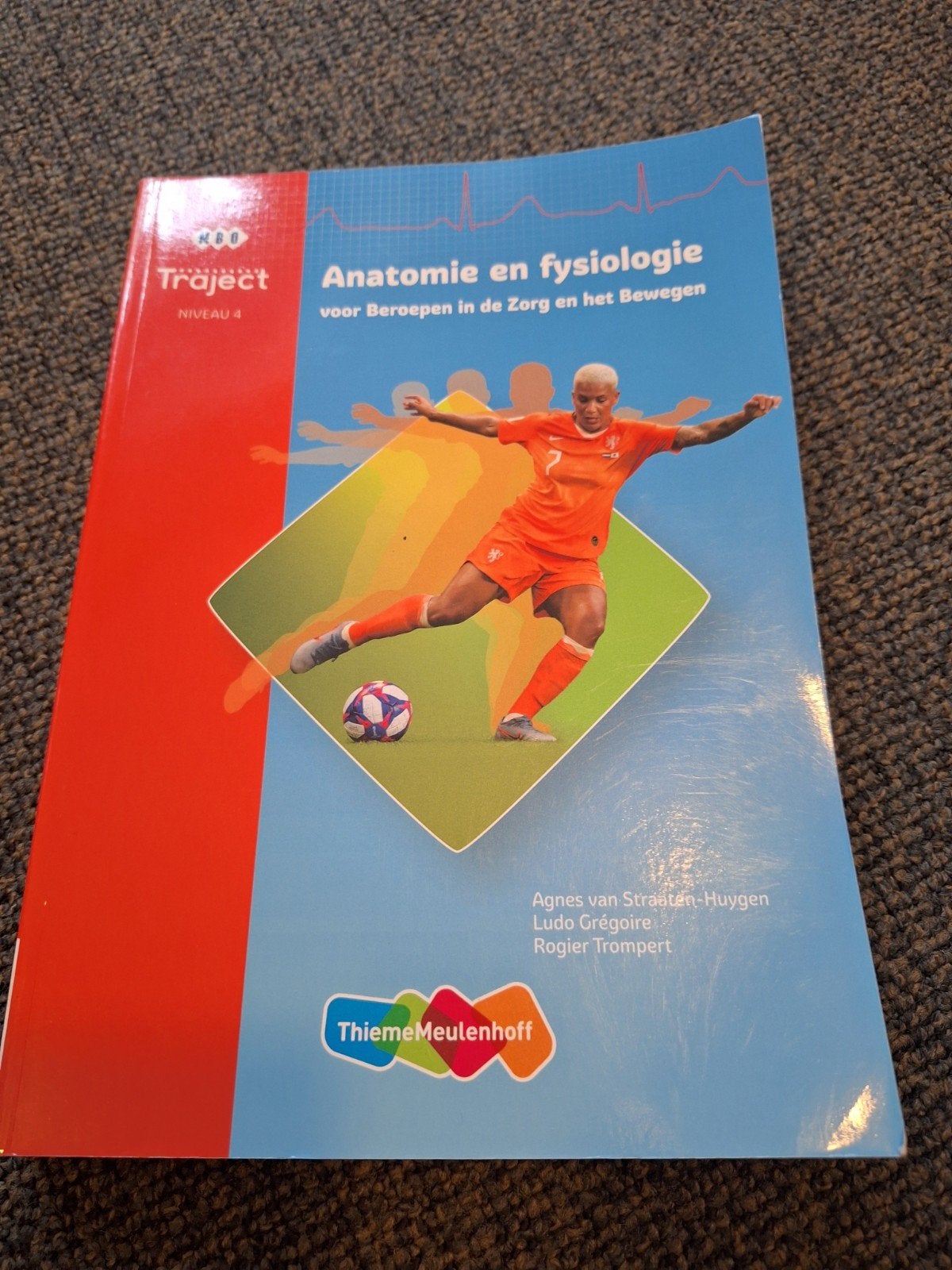 Traject Anatomie en Fysiologie Niveau 4 Zorg & Bewegen, Boeken, Studieboeken en Cursussen, Agnes van Straaten-Huygen, Ludo Grégoire, Rogier Trompert