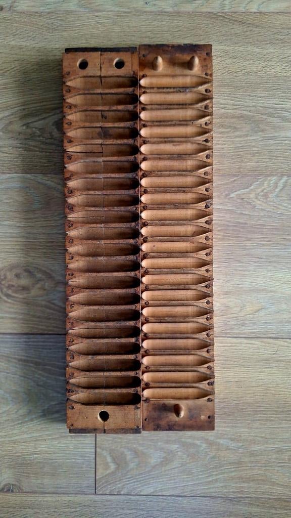 Antieke sigarenmal van hout - Hart & Hertel, Antiek en Kunst, Ophalen of Verzenden