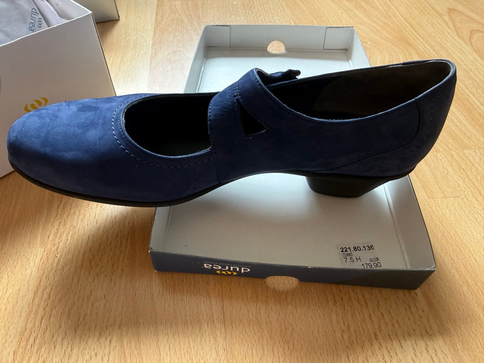 Durea damesschoen maat 7,5 (41,5) blauw, zgan, Kleding | Dames, Schoenen, Ophalen of Verzenden, Nieuw, Blauw, Schoenen met lage hakken