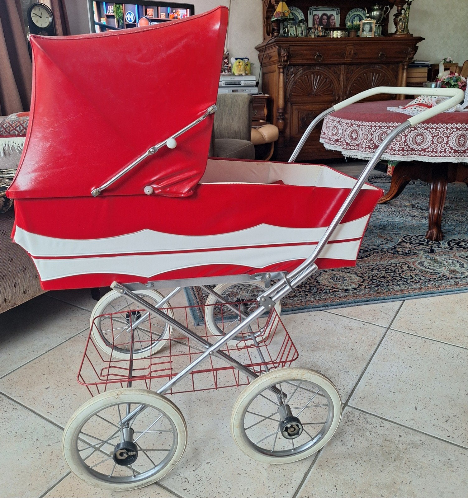 Vintage ZEKIWA Poppenwagen – Jaren '60/'70 Rood/Wit, Ophalen, Gebruikt, Overige merken