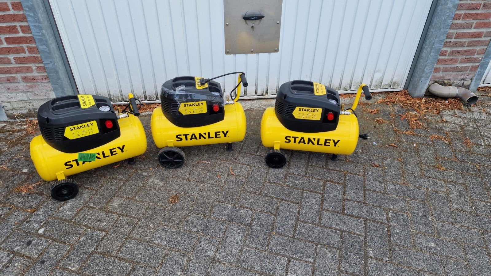 Stanley Compressor 1.5 PK 24L, Ophalen, Gebruikt, 6 tot 10 bar, Minder dan 200 liter/min