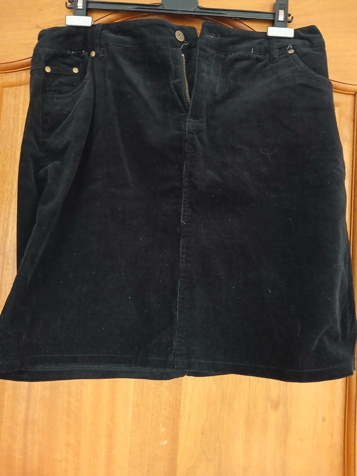 Zwarte  corduroy rok van bonprix. maat46., Ophalen of Verzenden, Zo goed als nieuw, Zwart, Onder de knie