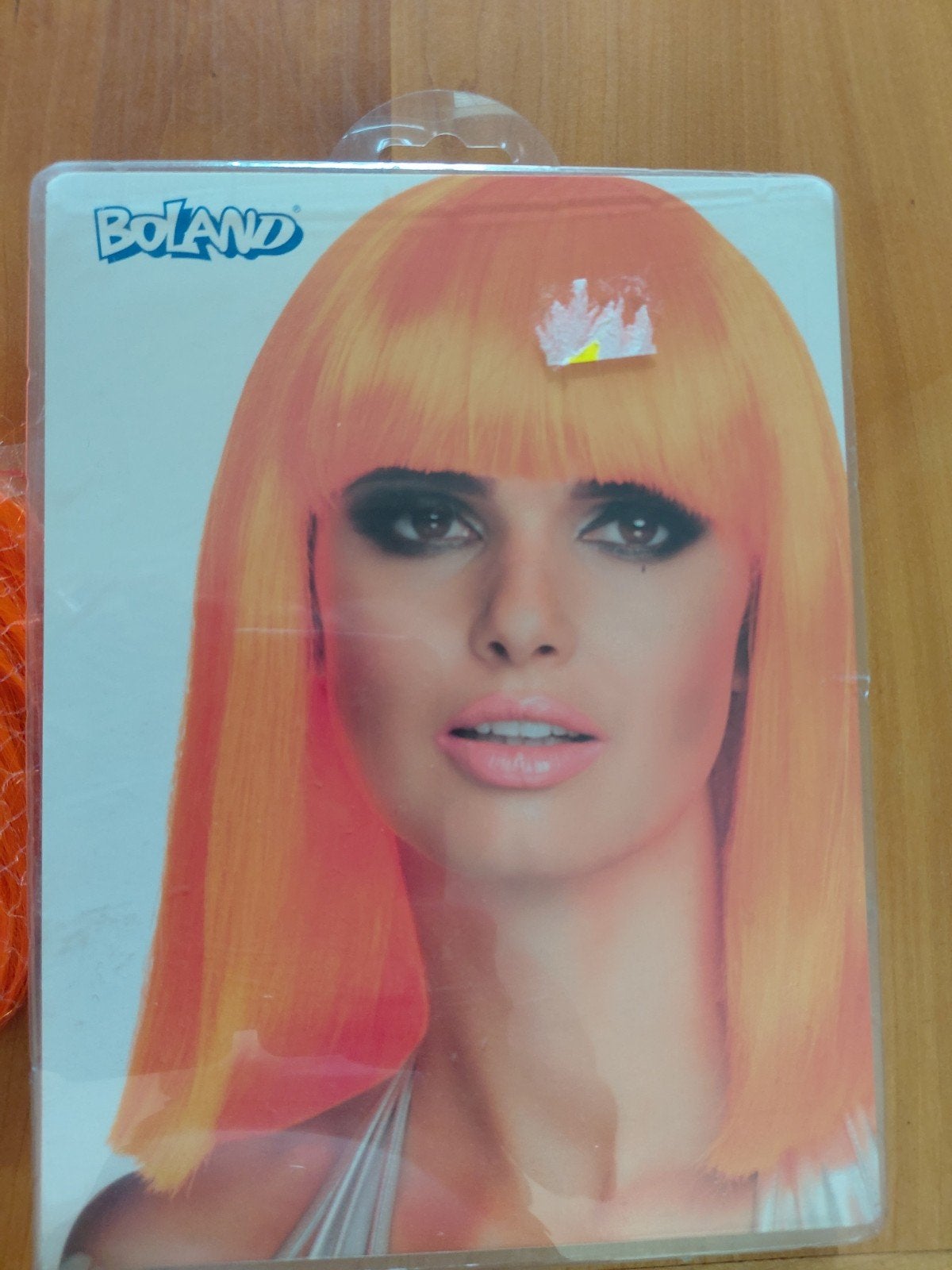 NIEUWE ORANJE pruik - Lang haar - WK item, Ophalen of Verzenden, Nieuw, Hoed of Pruik, Oranje of Koningsdag
