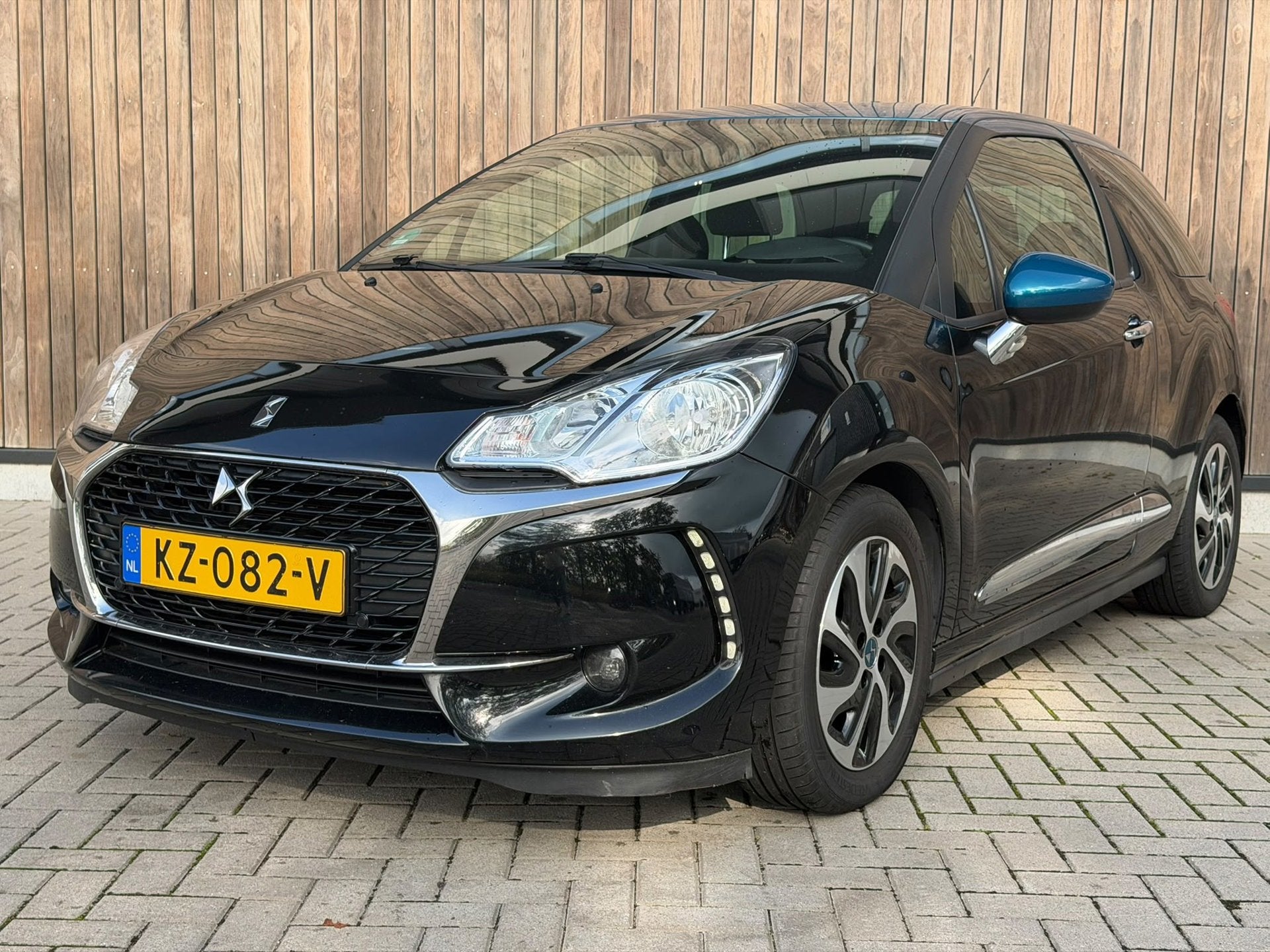DS 3 1.6 BlueHDi Business | NAVI | CLIMA | LMV |, Auto's, Voorwielaandrijving, 450 kg, Gebruikt, Euro 6
