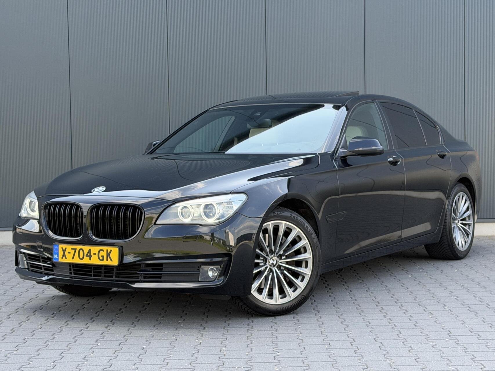 BMW 7-serie 740i Individual Edition Facelift - Schuifdak - H, Auto's, Euro 5, Gebruikt, Adaptive Cruise Control, 320 pk