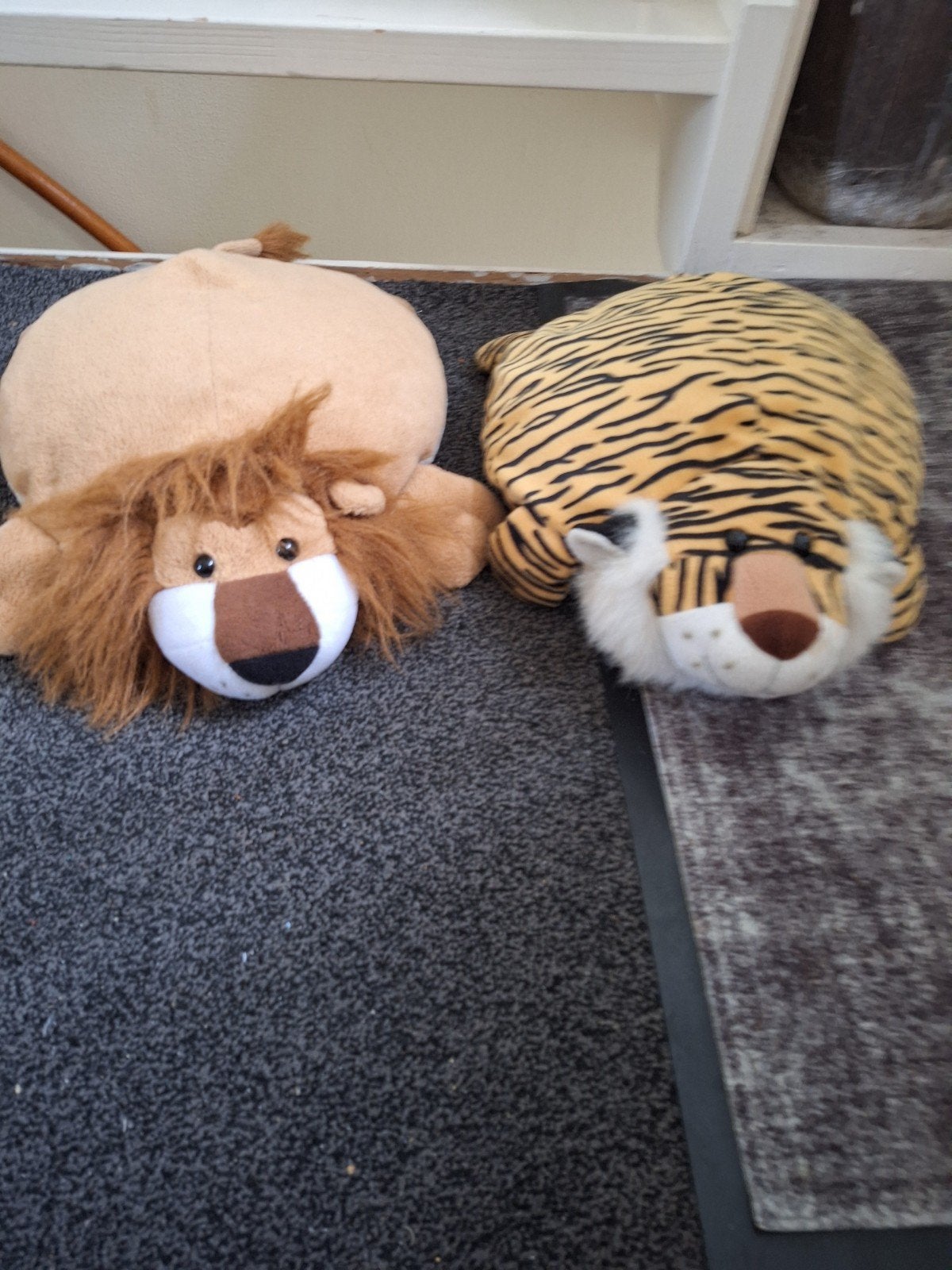 Grote knuffel leeuw en tijger - Zo goed als nieuw, Ophalen, Zo goed als nieuw, Middelgroot (20 tot 80 cm), Leeuw