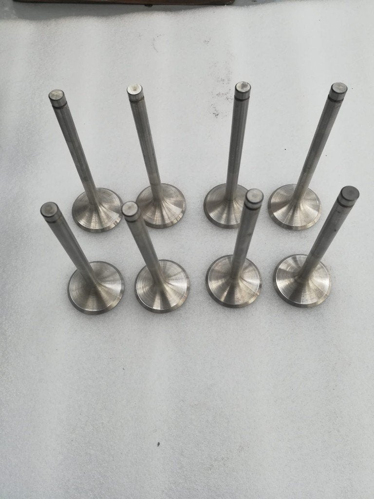 Valves for Maserati Indy, Ophalen of Verzenden
