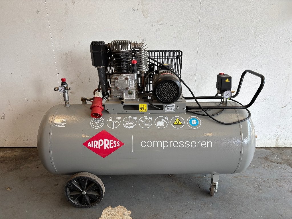 Airpress Compressor HK 600-270 Pro 10 bar 4 pk/3 kW 270 l, Ophalen, 400 tot 800 liter/min, Zo goed als nieuw, 6 tot 10 bar